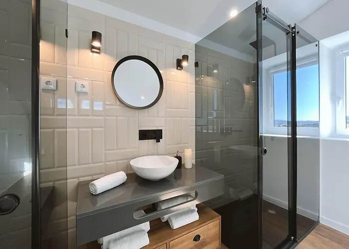 Alto Do Ferrum - Boutique * コビリャン